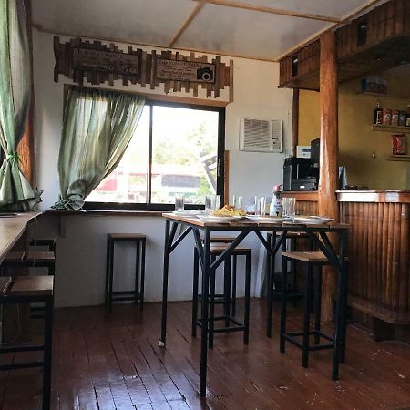 Island Hostel Coron Kültér fotó